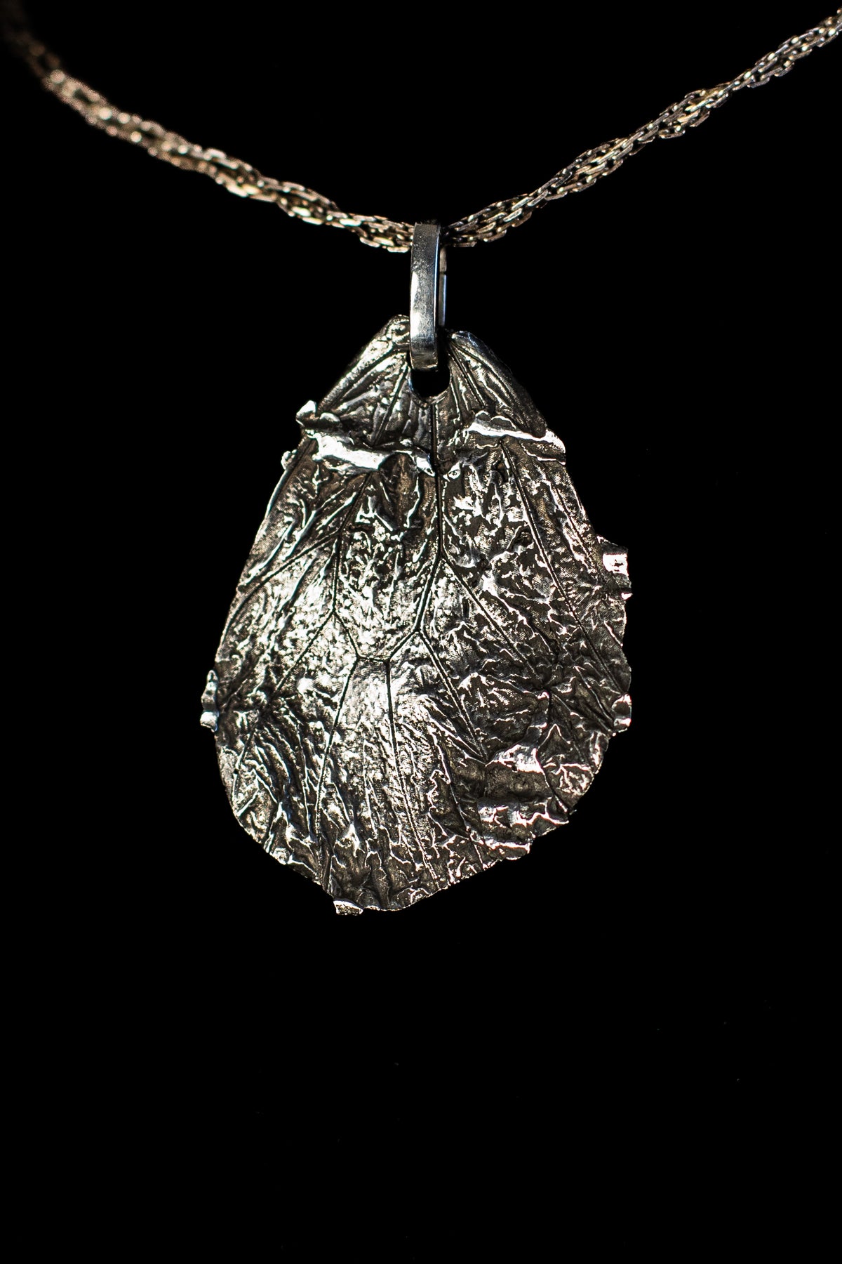 Medium Idea Idea Wing Fossil Pendant Antique Patina — image 3