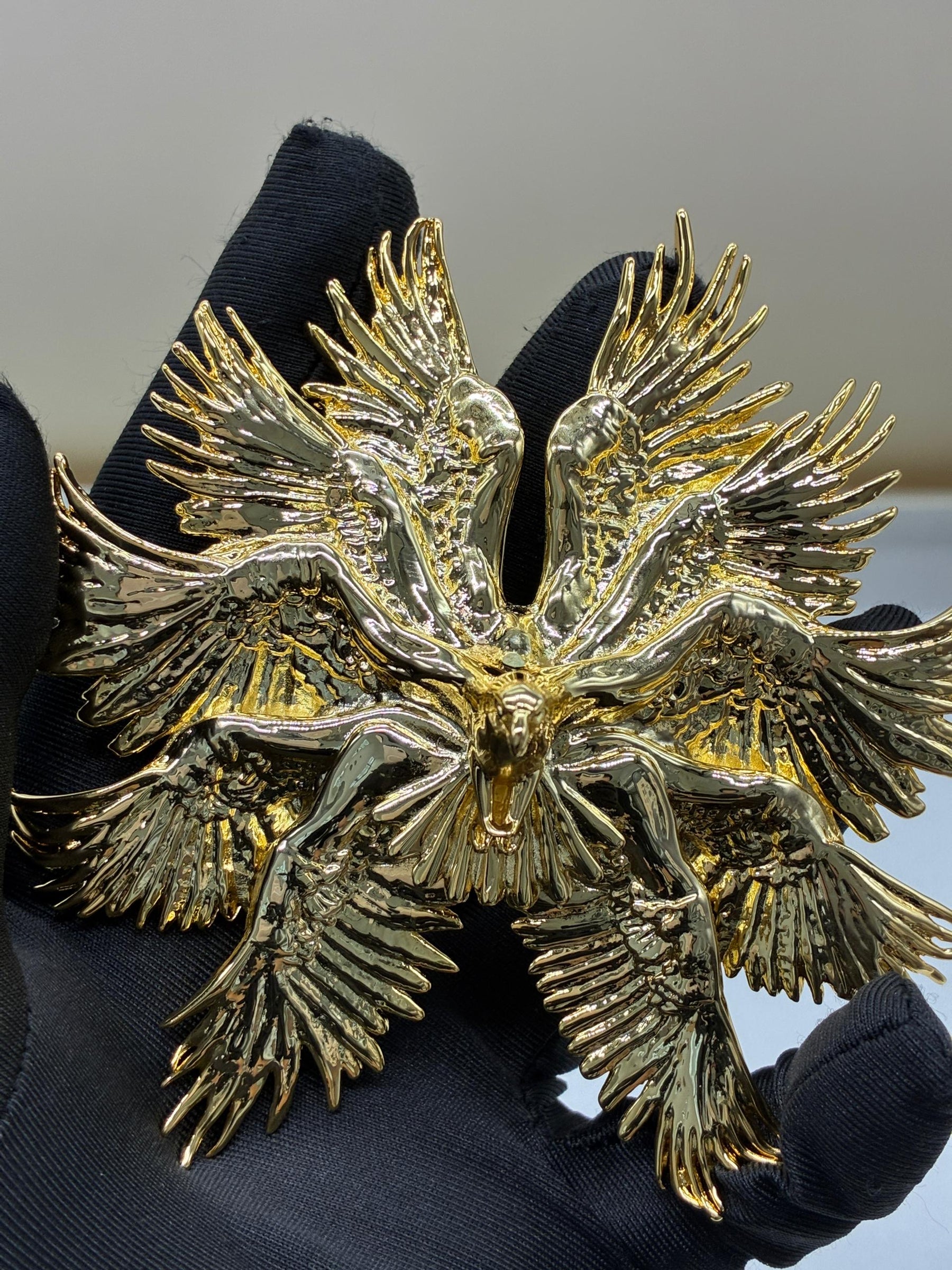 Bird of Pray Buckle in Nickel-Silver or 18k Gold-Plated Brass